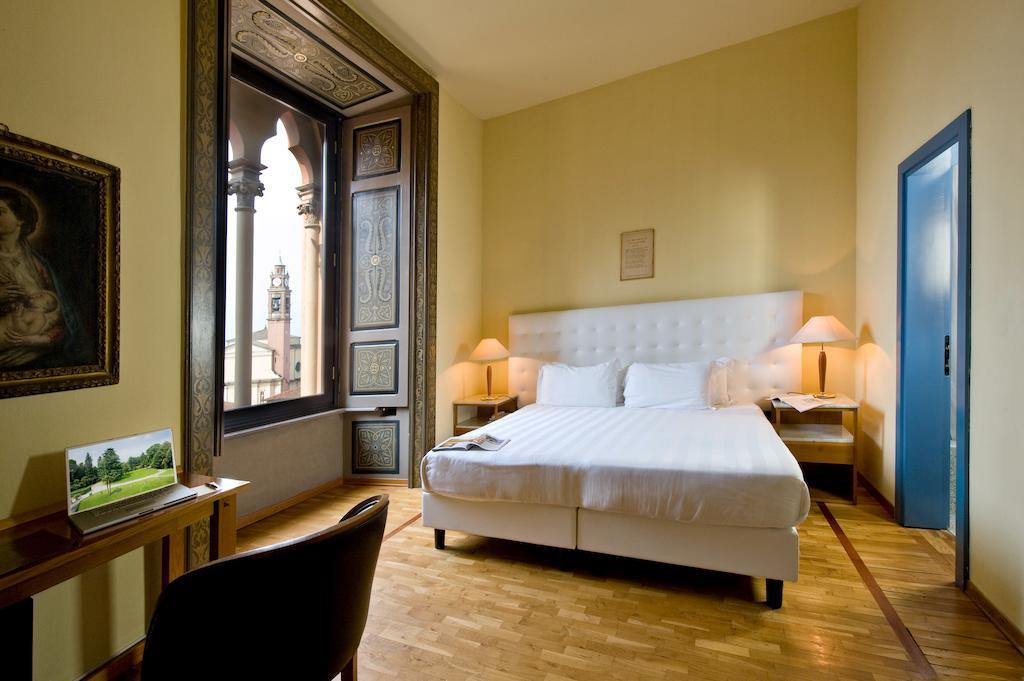 Castello Di Carimate Hotel Værelse billede