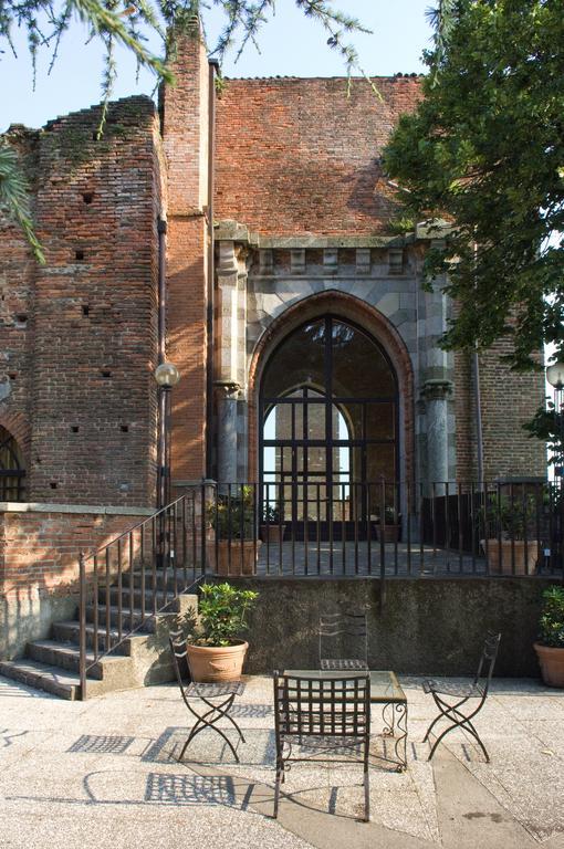 Castello Di Carimate Hotel Eksteriør billede